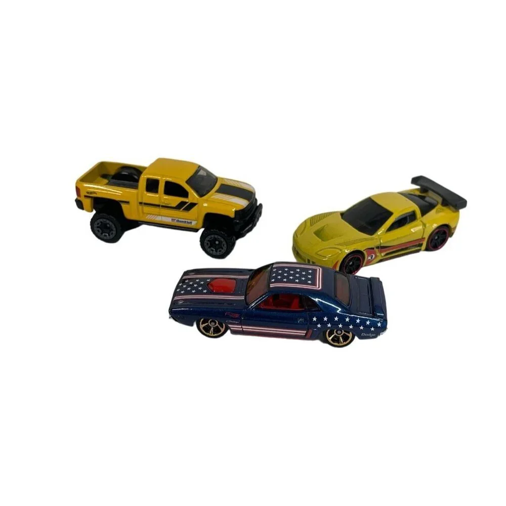 Set Of 3 Die-Cast Toy Cars: Yellow Truck Yellow Sports Car‎ & American Flag Car